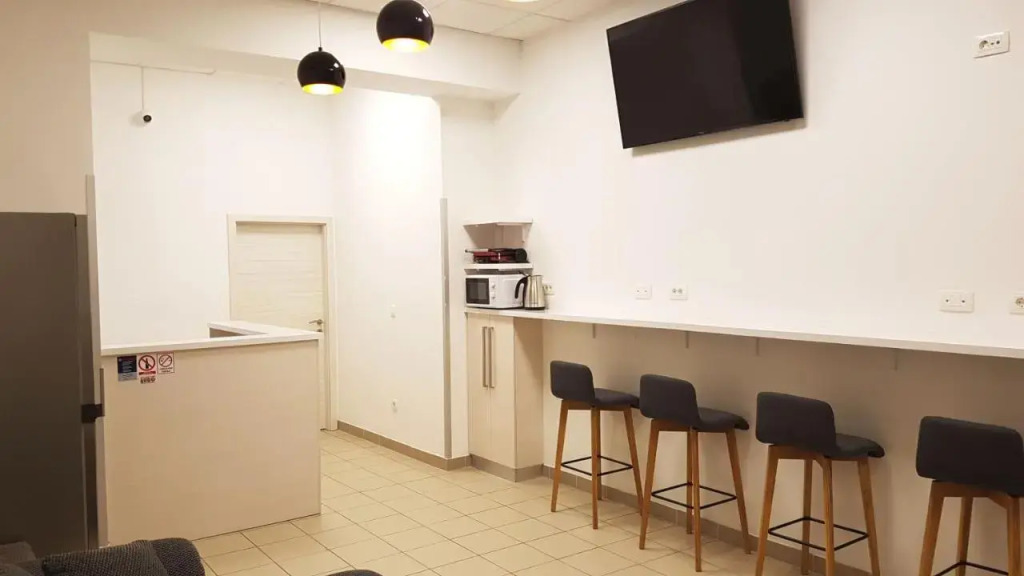 Gravitas Hostel