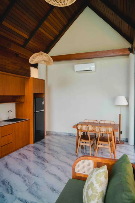 Unagi Mas Villa by Emana