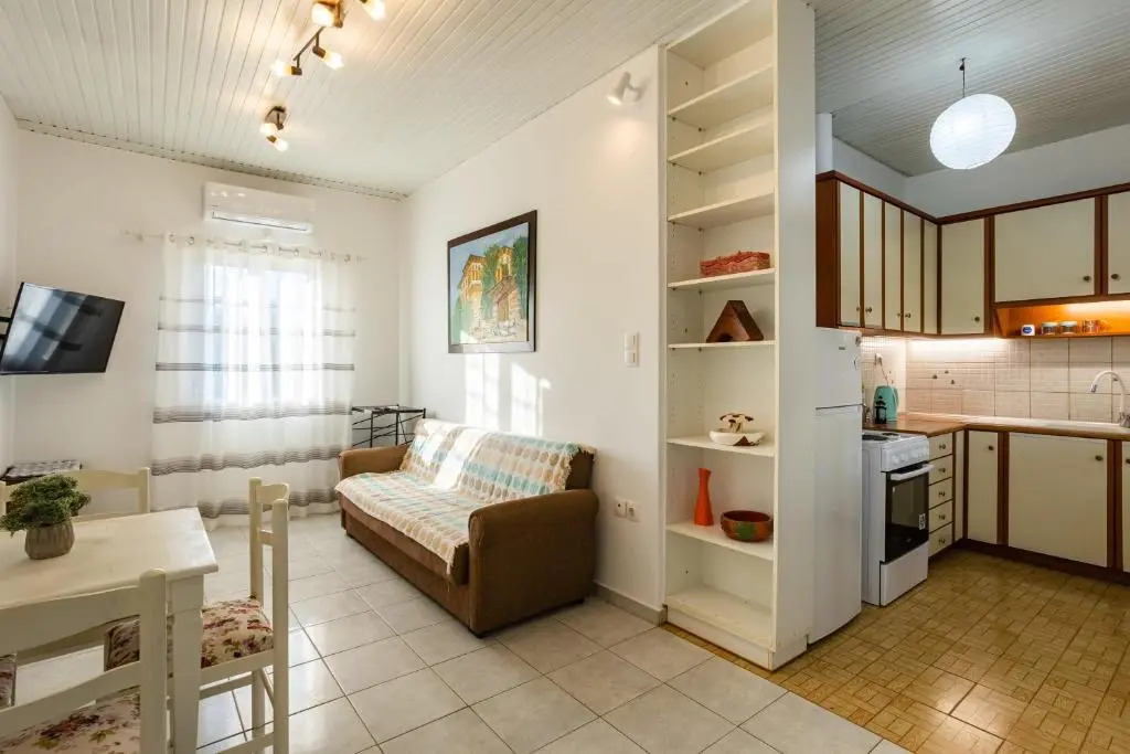 Seashell Cottage A Seaside Charm near Kyparissia