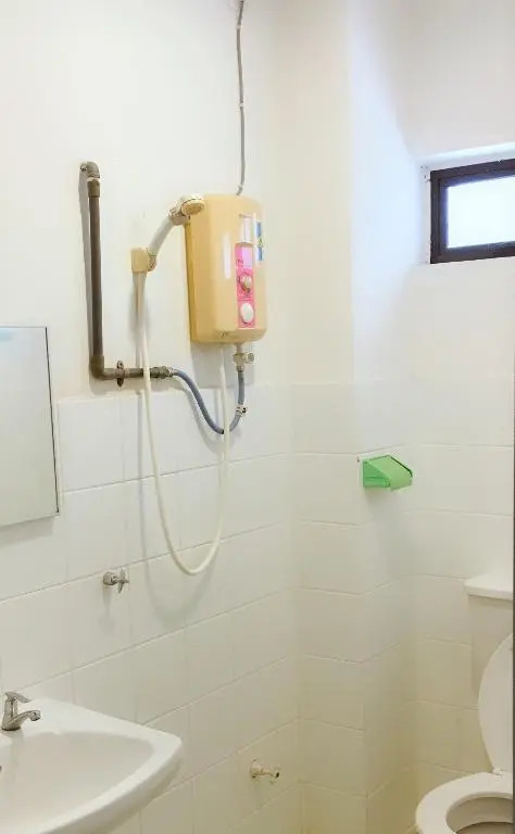 Dindings Pantai Desair Apartment By DPD