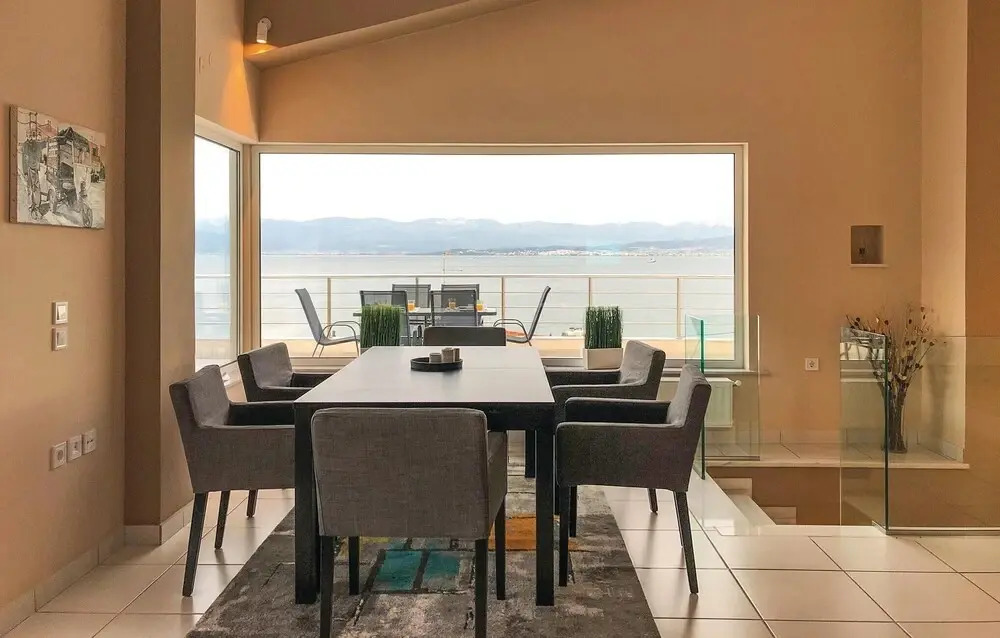 3 Bedroom Lovely Home In Chalkida