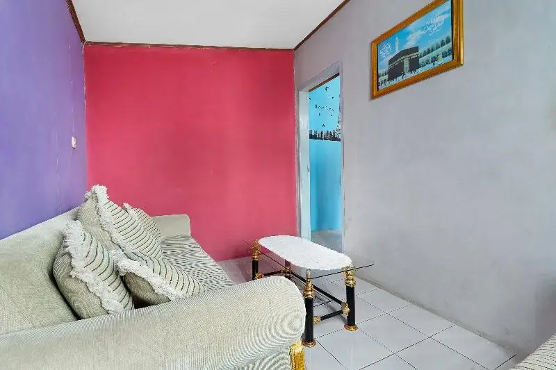 OYO Homes 91156 Eco Tourism Big Farmer Desa Kertawangi Syariah