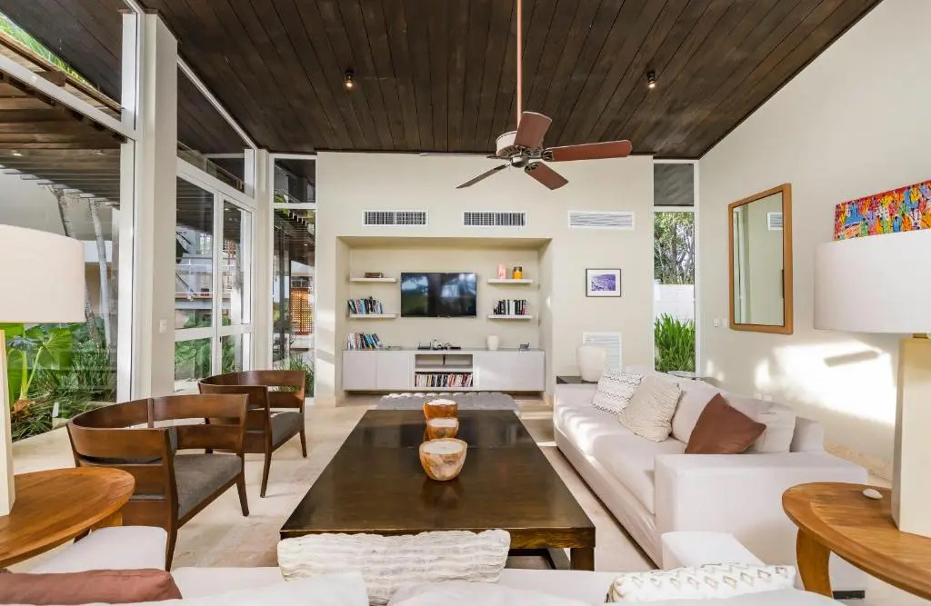 Unbelievable Villa with Pool - Perfect Family Vacay