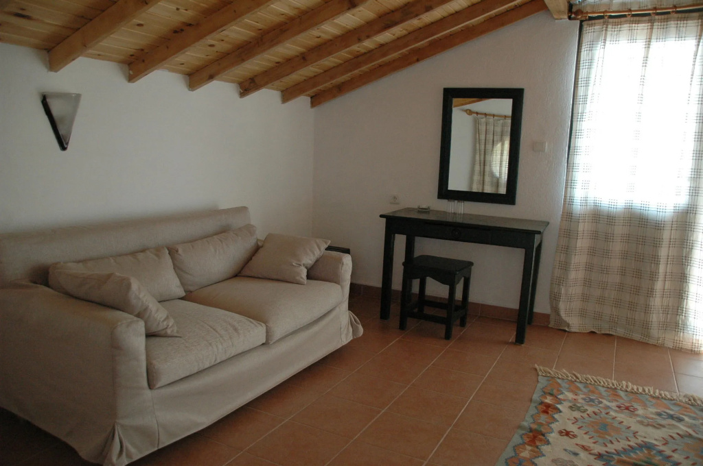 Arpia Hotel