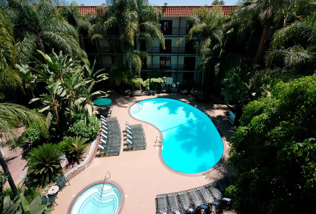 The Buena Park Grand Hotel & Suites