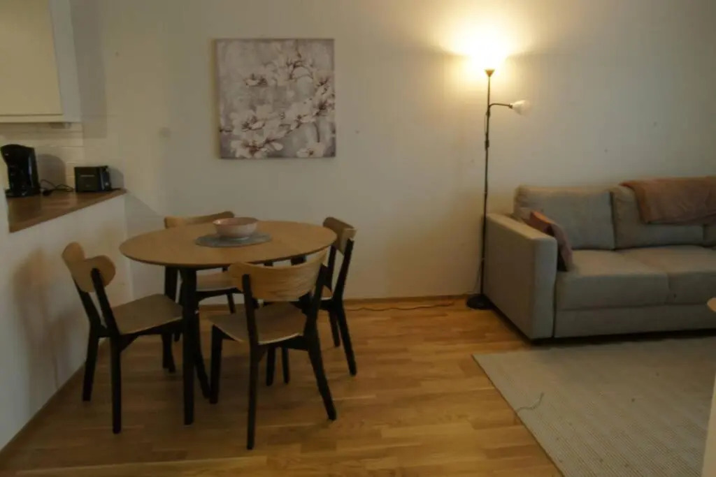 Keskustan kaksio 45 m2 autopaikalla, Rautatienkatu 19, 9 krs
