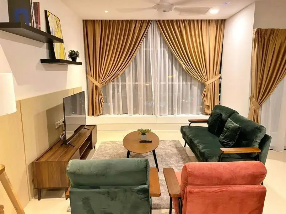 Suasana Suite by RR JBcity
