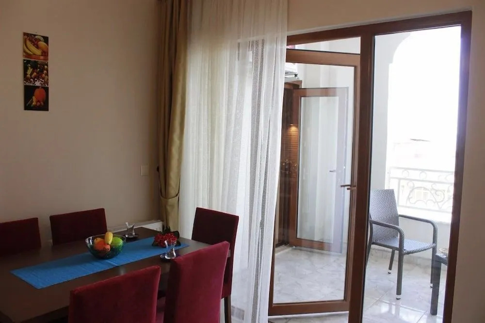 Yomra Residence Hotel