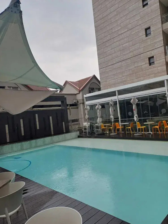 Executive and Spacious Apartments in Masingita Towers Sandton
