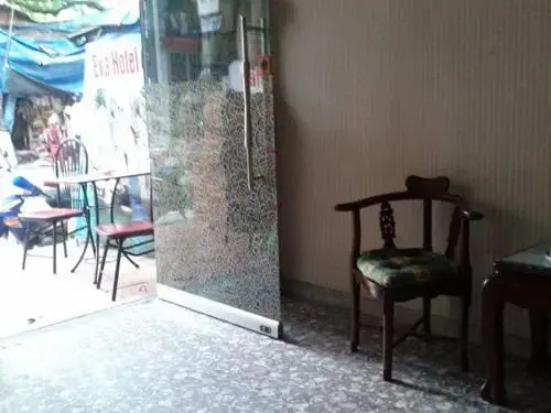 Eva Hotel