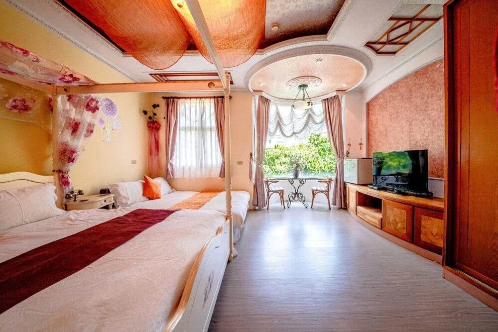 Yilan Colorful