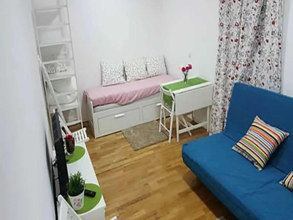 Mc Yolo Apartamento Museo Reina I