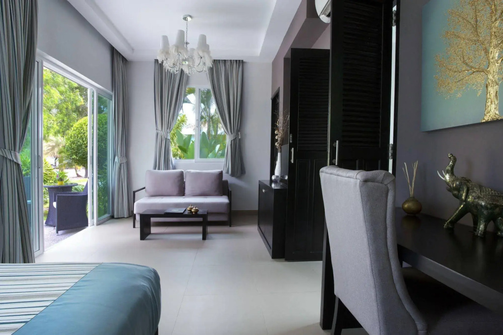 Mango Beach Resort