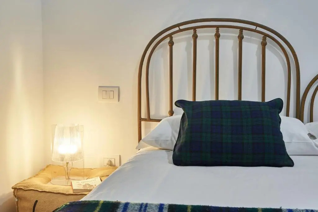 Palazzo Bevilacqua Napoli B&B