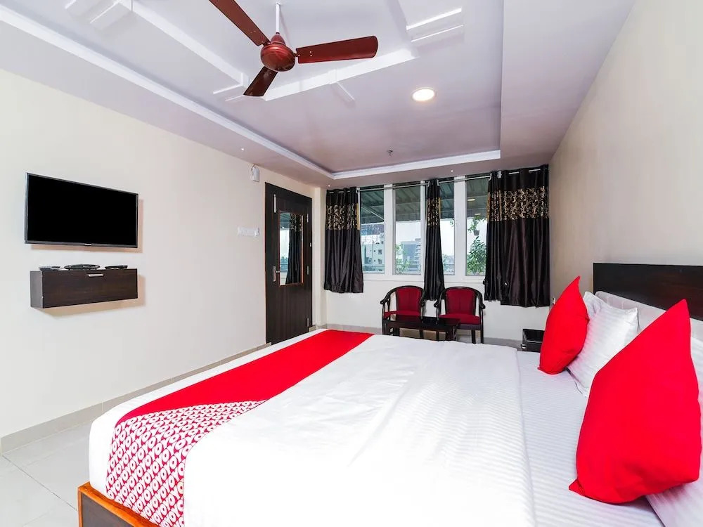 Oyo 26723 Rb Residency
