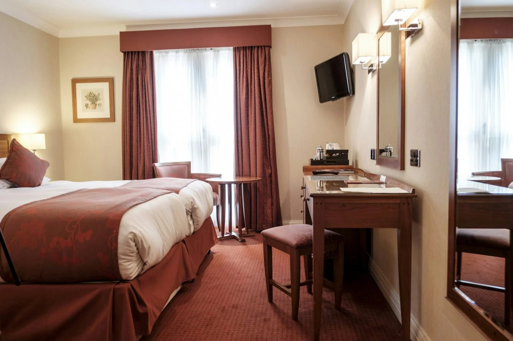 The Red Lion Hotel