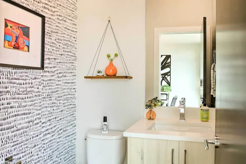 City Skyline Views: Upscale Denver Townhome