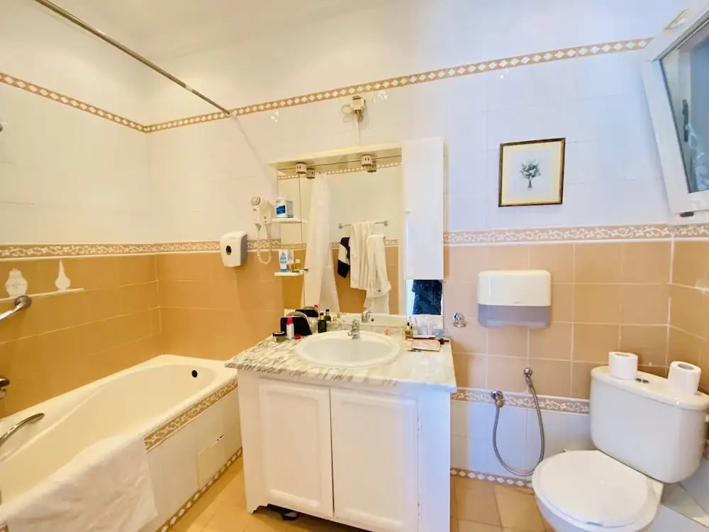 Hotel plaza corniche la marsa