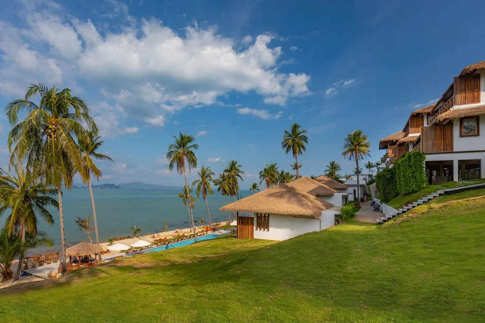 Coconut Grove Villas