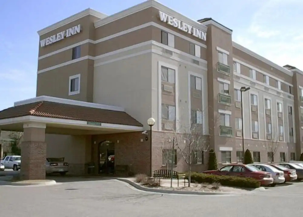 Wesley Inn and Suites