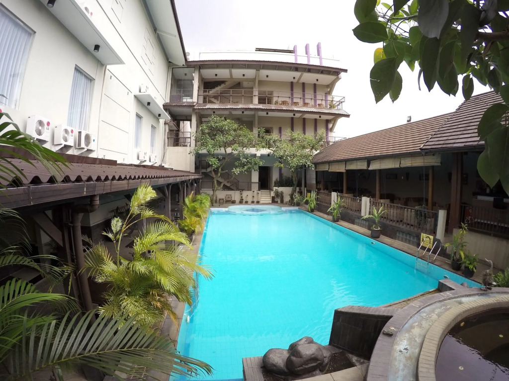 Grand Guci Hotel