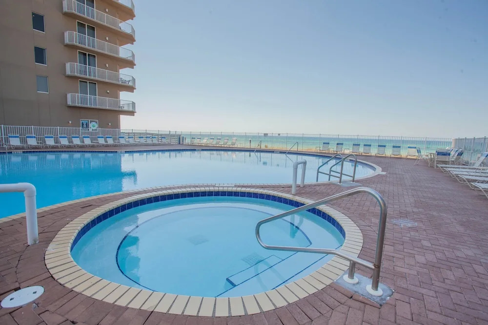 Tidewater 2817 - 1121132