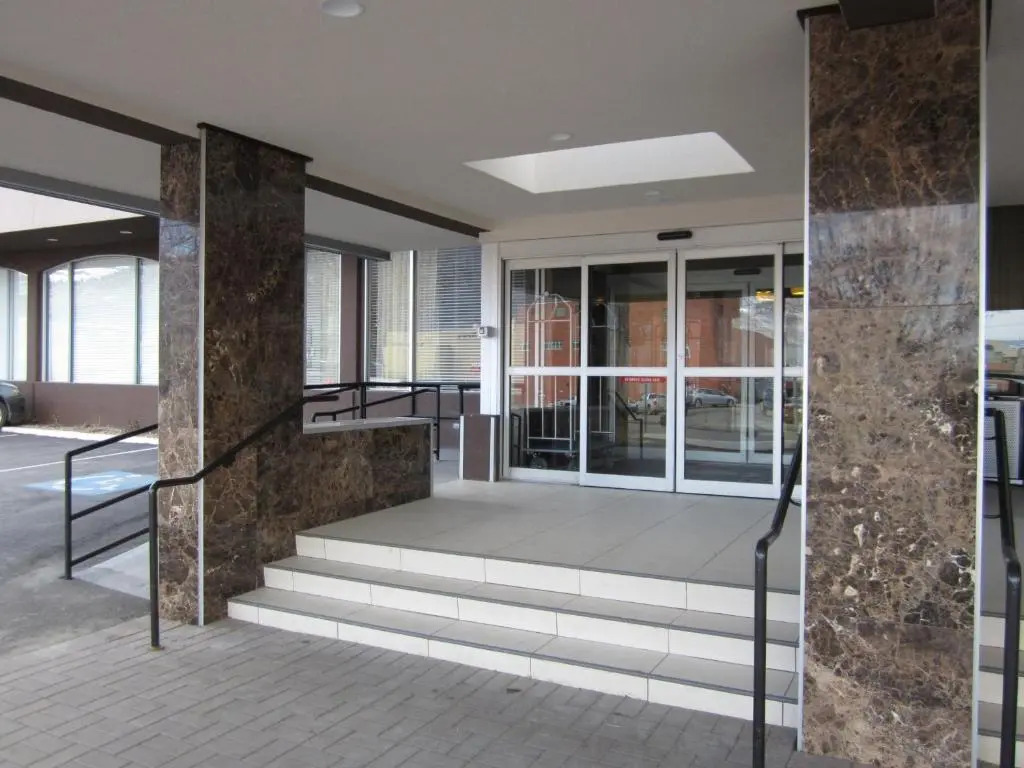 DoubleTree by Hilton - Kamloops