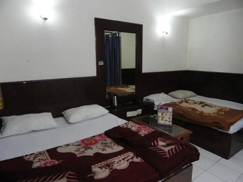 Hotel Delhi Empire Dx