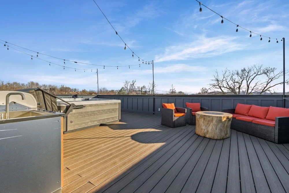 Two Homes Hot Tub Rooftop Deck in Nashville