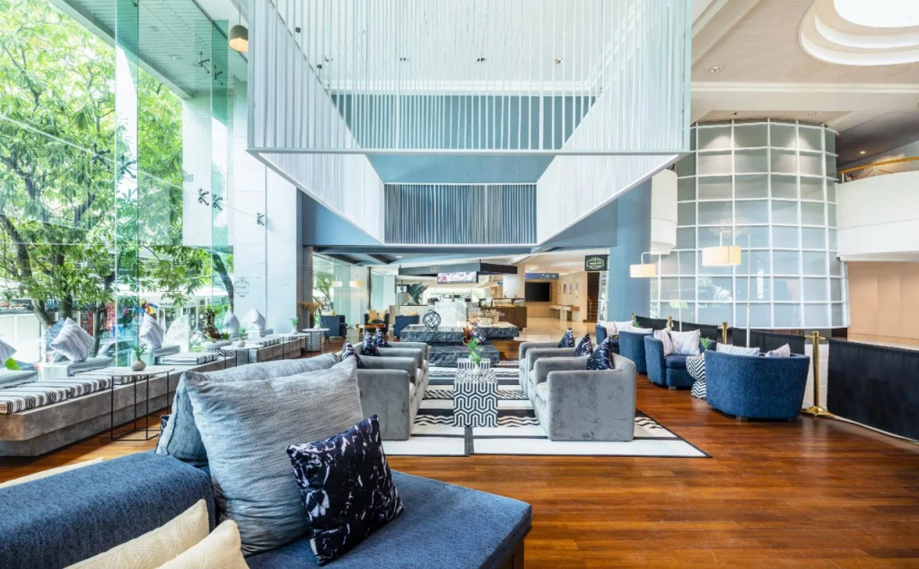A-One The Royal Cruise Hotel & New Wing Hotel