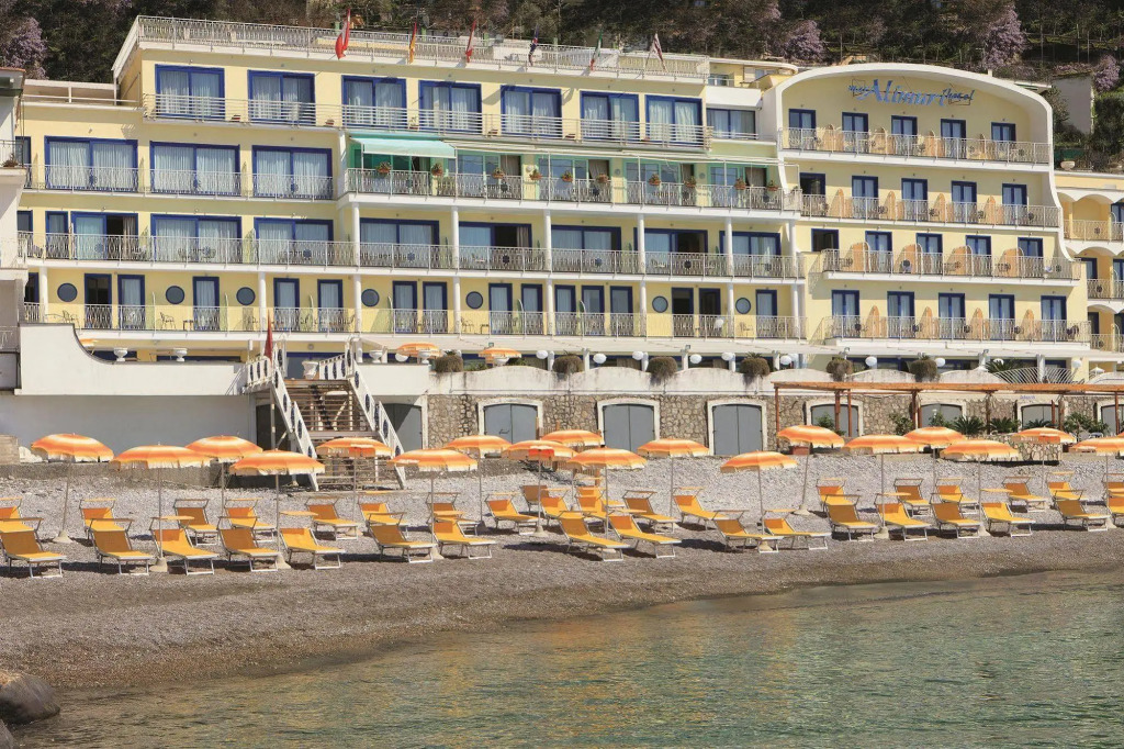 Alimuri Bay Resort