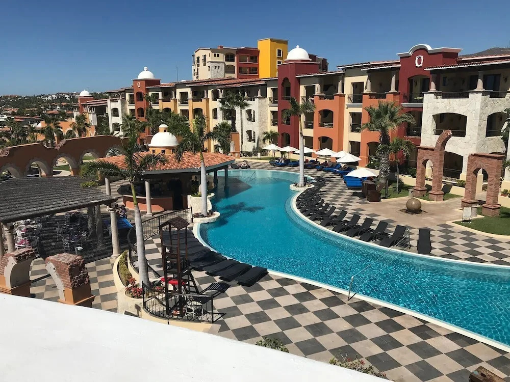 2BD Hacienda Encantada Luxury Resort