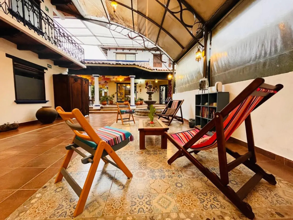 Hotel Ocho Barrios