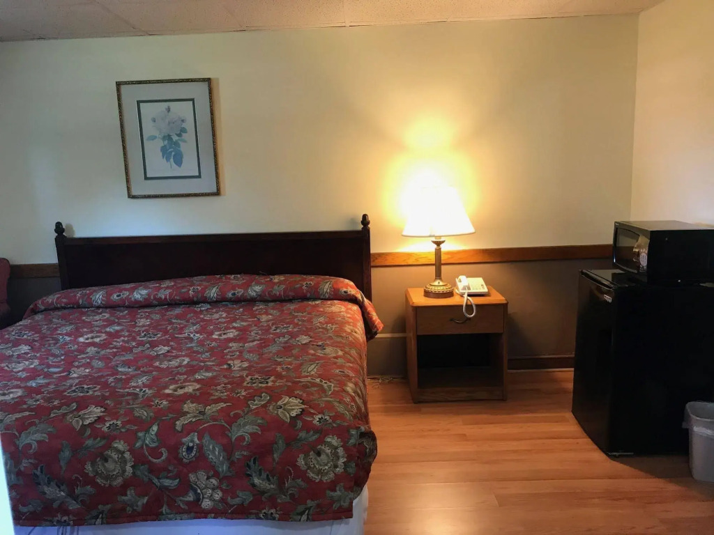 Royal Inn Motel