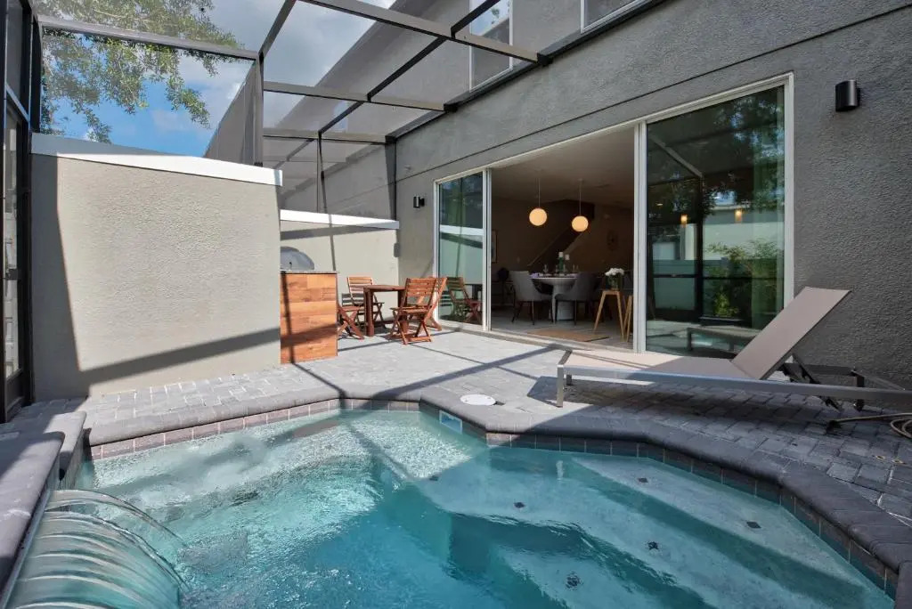 Incredible 4Br Near Parks With Pool & Bbq - 4459