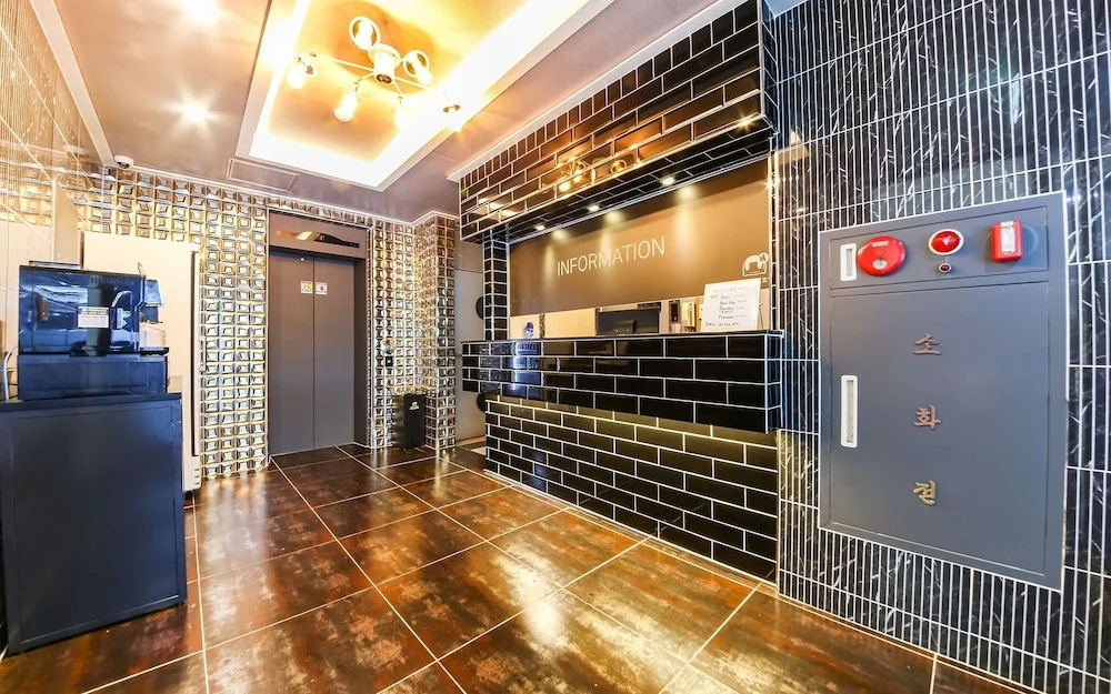 Suncheon Sloth Hotel