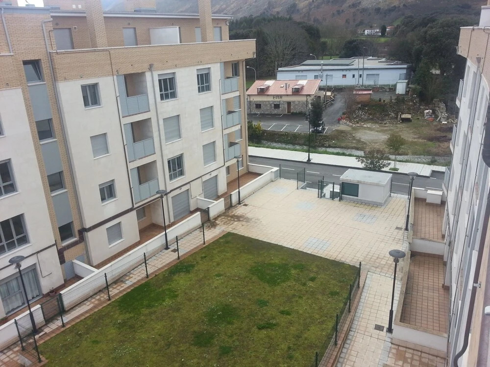 Atico de Posada - Con piscina y jardin
