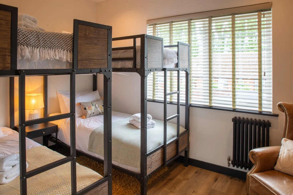Escape 2 Unwind, Collier's Retreat - Sleeps 6