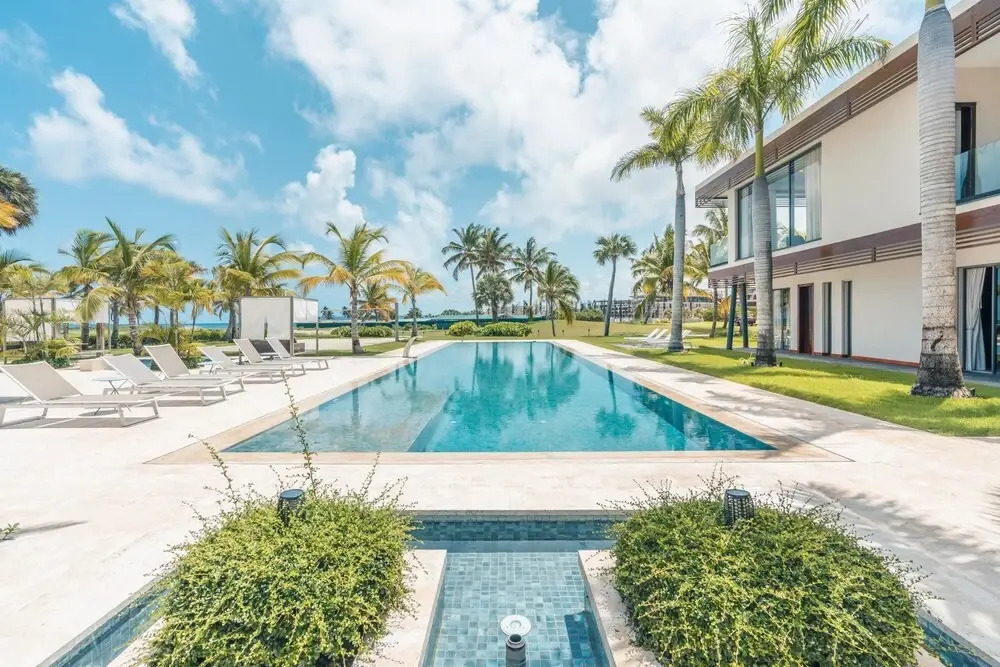 Feel at Home in This Wonderful Villa w Butler Included