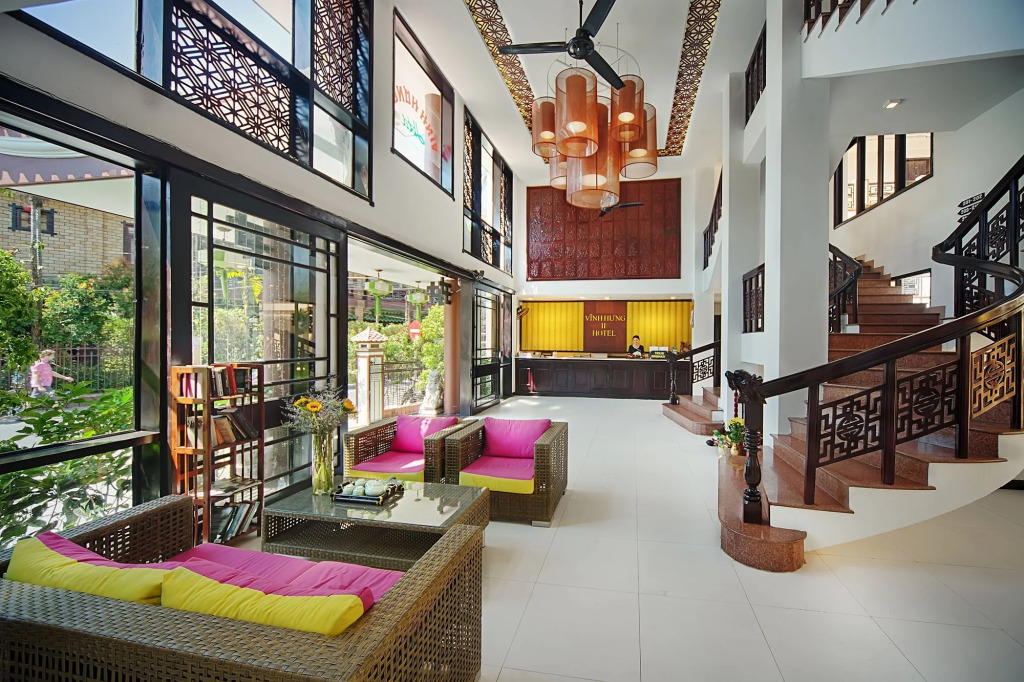 Vinh Hung 2 City Hotel