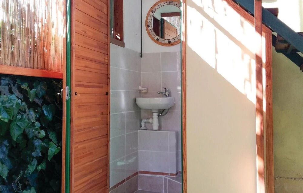 Two-Bedroom Holiday Home In Pula