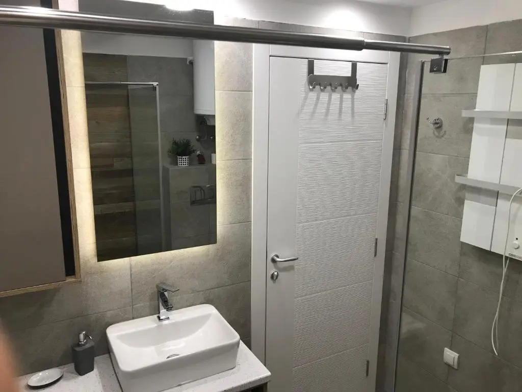 Premier 24 Milmari Kopaonik