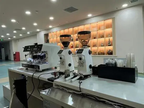 Fuhe Hotel (Yanji Yanbian University West Market Branch)