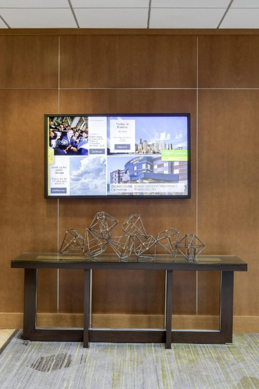 Courtyard by Marriott Boston Logan Airport