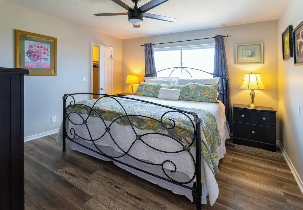Valley View Retreat for 10