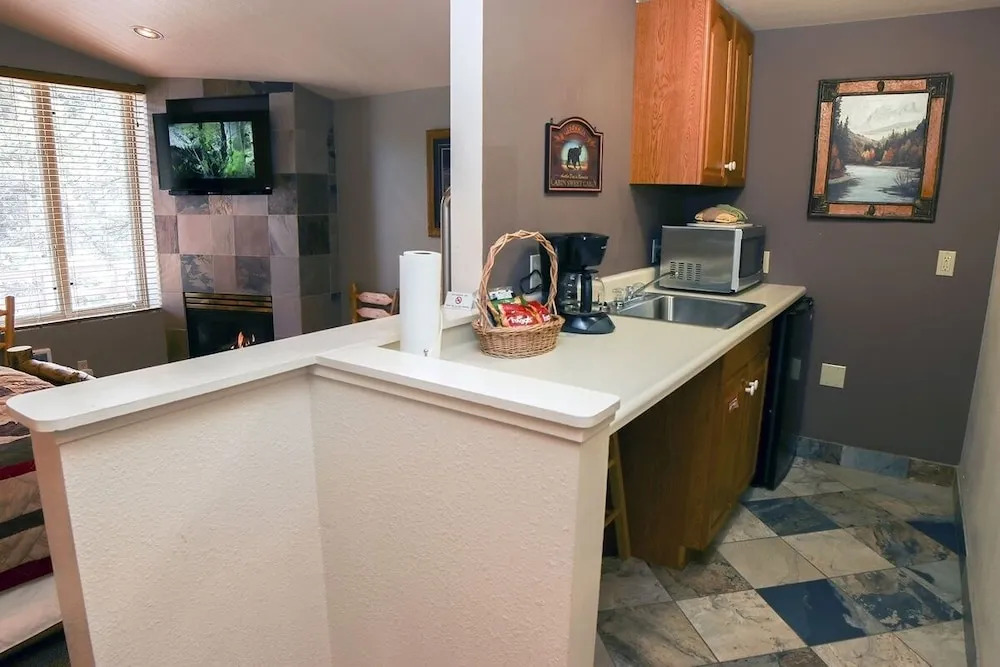 Fawn Valley Inn: 101 Condo