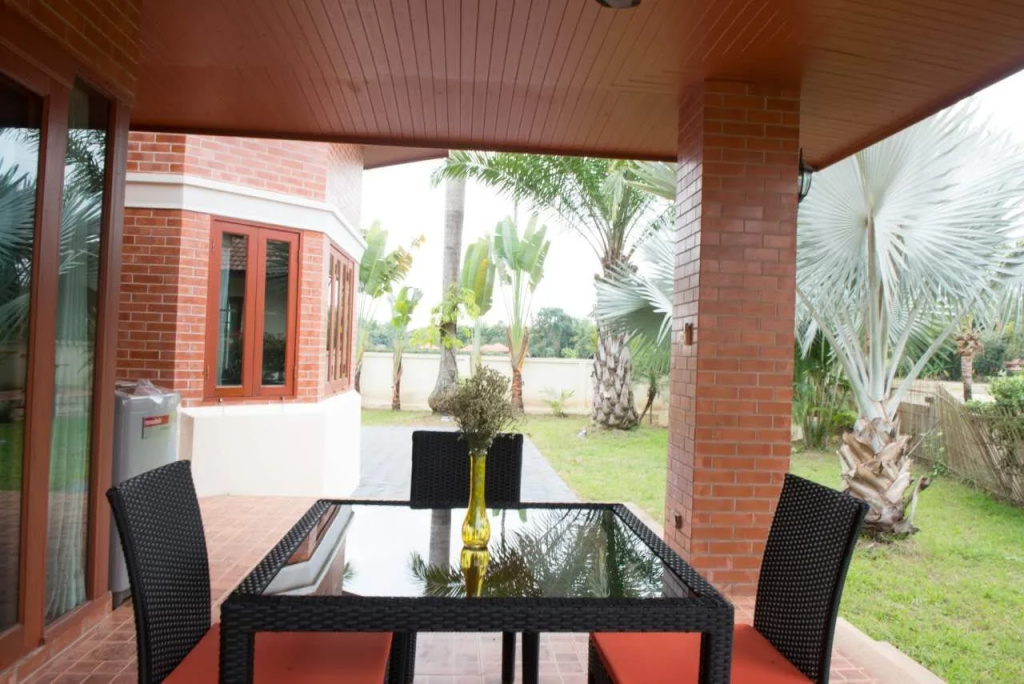 Neevina villa