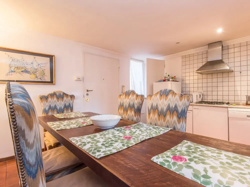 RSH Giulia Enchanting Apartment View