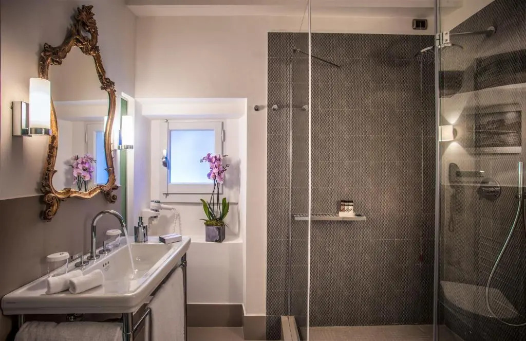 47LuxurySuites - Trevi