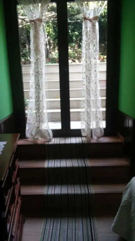 Apartamentos & Casa Rural Boada con Jardin Interior y Barbacoa